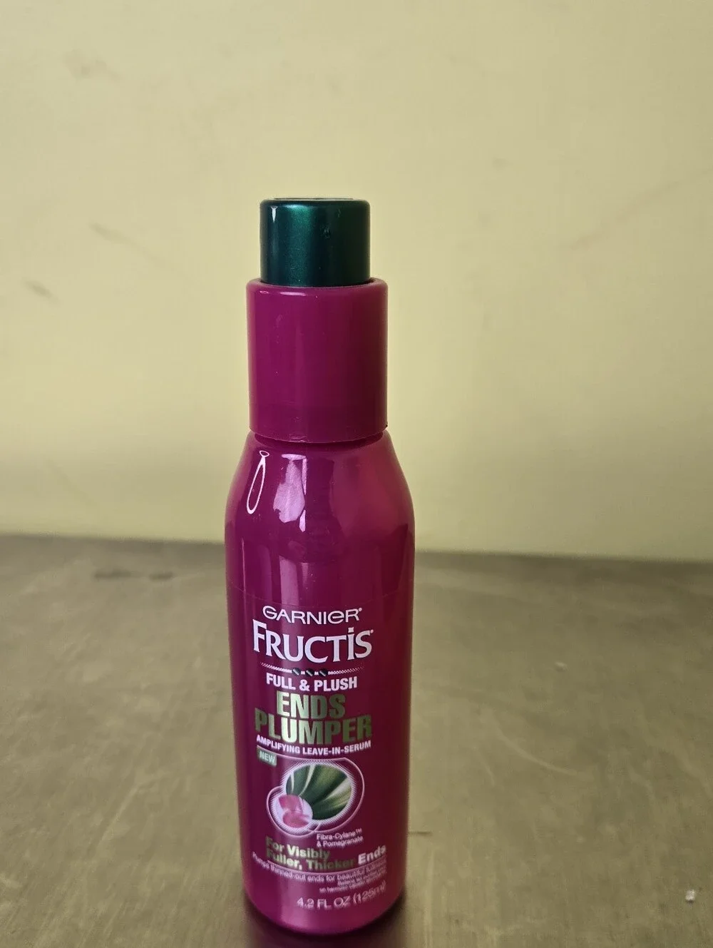 Garnier Fructis Full & Plush Ends Plumper Amplifying Leave-in-Serum‎ 4.2 FL OZ